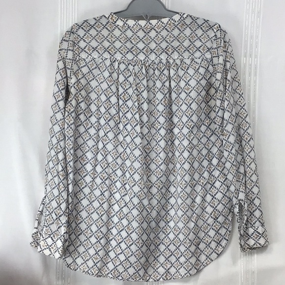 🤍 LOFT Outlet White Blue Tan Collarless 1/2 Button Front Roll Tab Long Sleeve - Picture 3 of 7